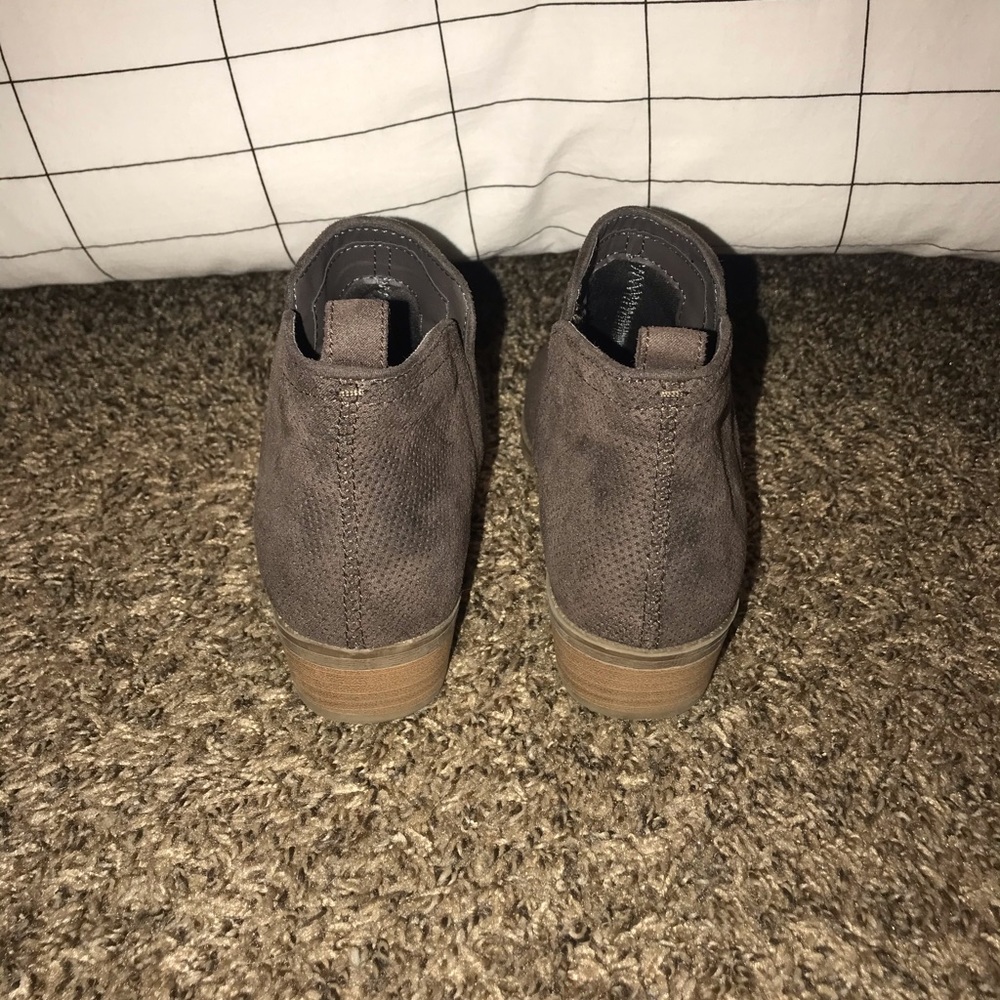 Booties - Picture 3 of 5